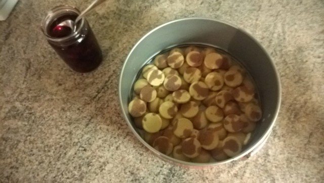 Levný, rychlý a chutný dort, který zvládne každý